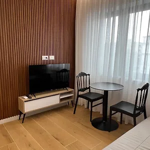  Apartment Tirana Central Apartments Albania