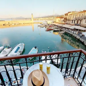 https://porto-enetiko-suites.rethymnohotels.net