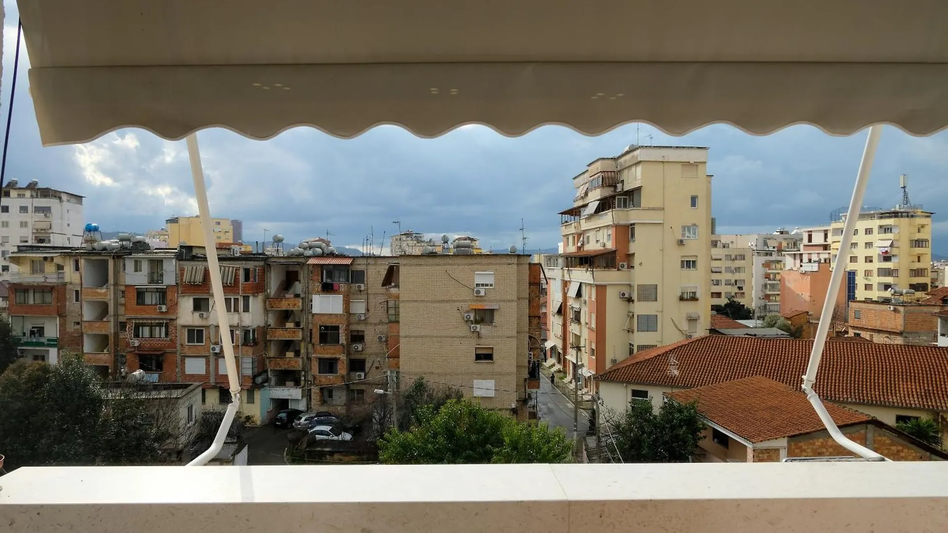 2E Center Apartment Tirana